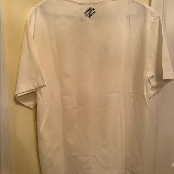 Louis Vuitton LV Lovers White Designer Men's T-Shirt - Picture 2 of 4